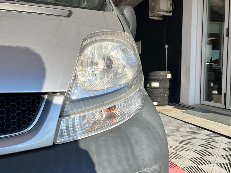 Renault Trafic T27 2.5dCi/140 16V PC-TN Furg.Con