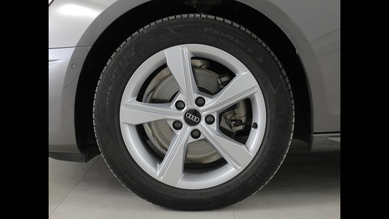 AUDI A4 V - A4 35 2.0 tdi mhev Business Advanced 163cv s-tronic