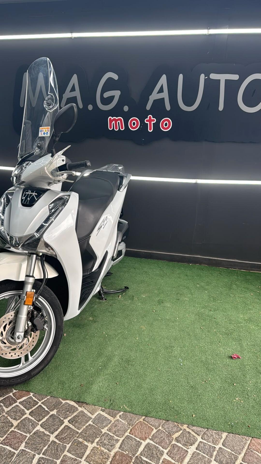 Honda SH 125 SPORT