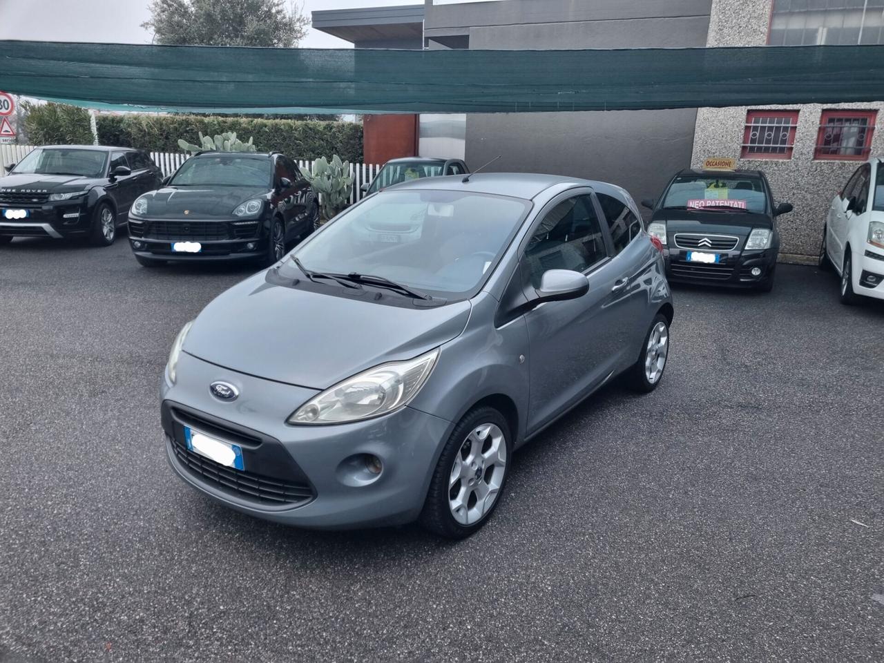 Ford Ka 1.2 8V 69CV Titanium, solo 61.000 km! GARANZIA!