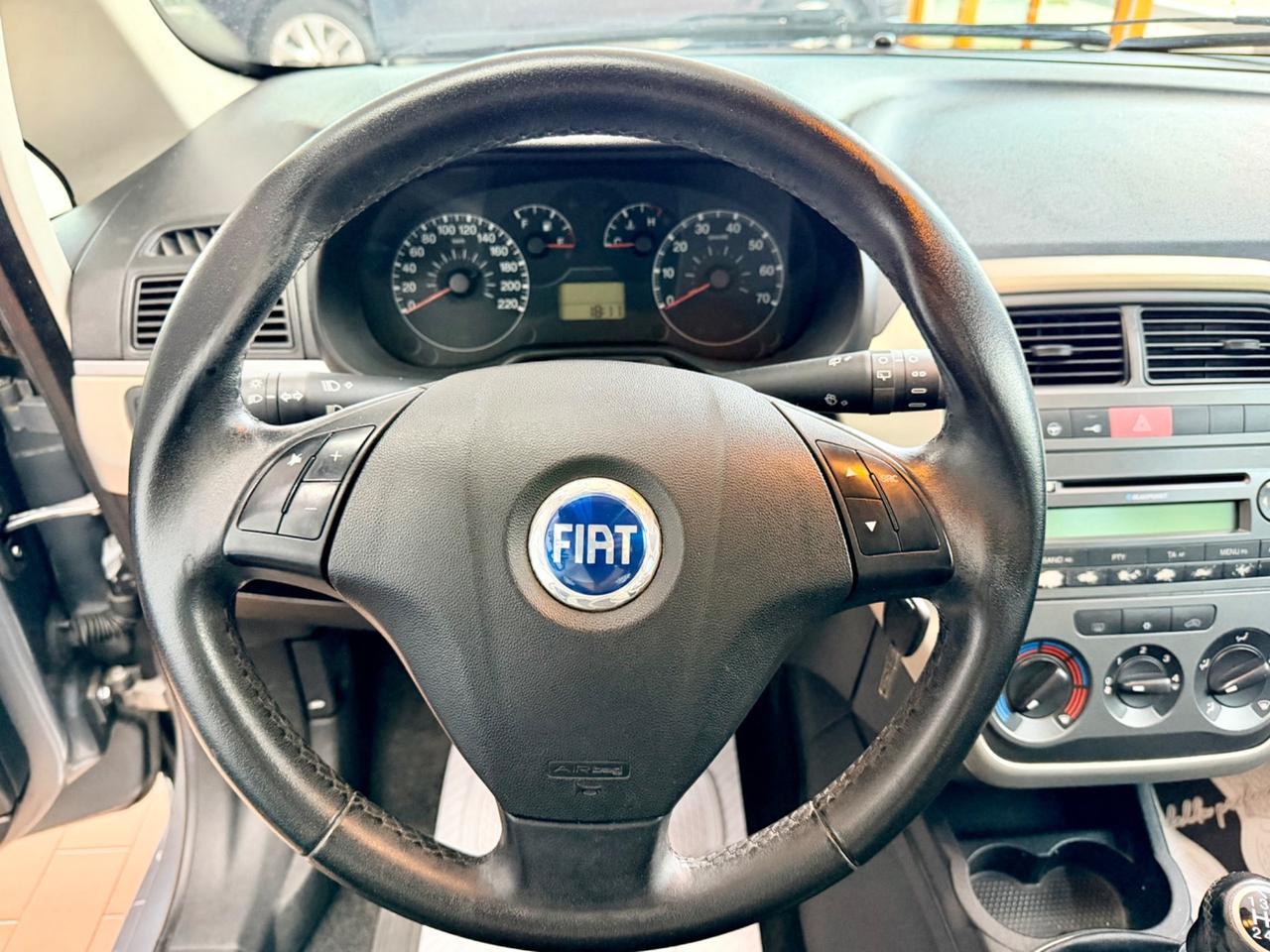 Fiat G.Punto 1.4benz 77cv Neopatentati