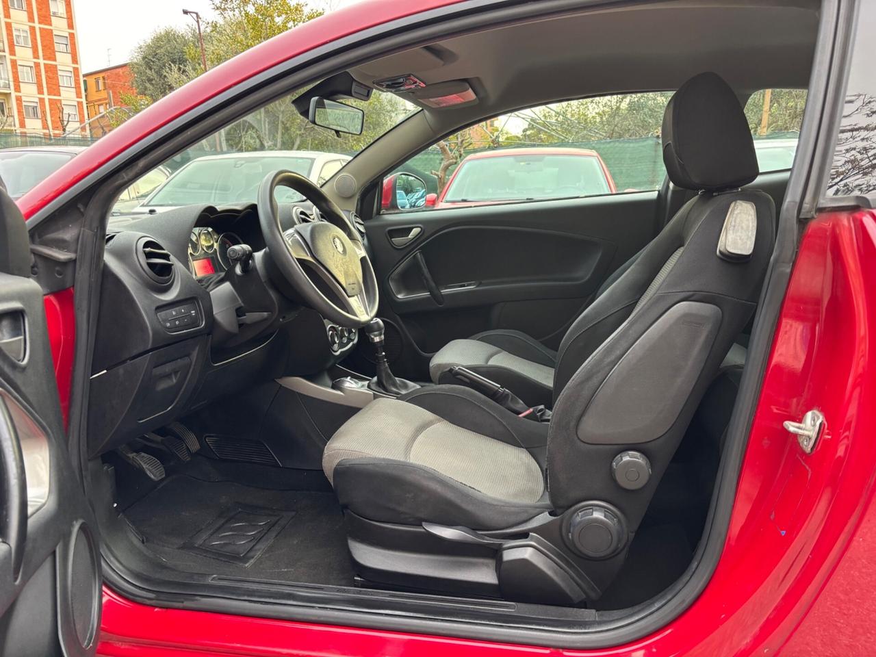 Alfa Romeo MiTo 1.3 JTDm 90CV Distinctive Sport Pack