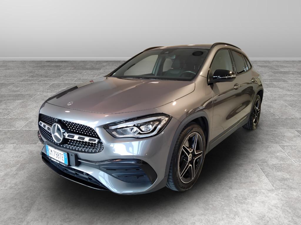 Mercedes-Benz GLA-H247 2020 - GLA 180 d Premium auto