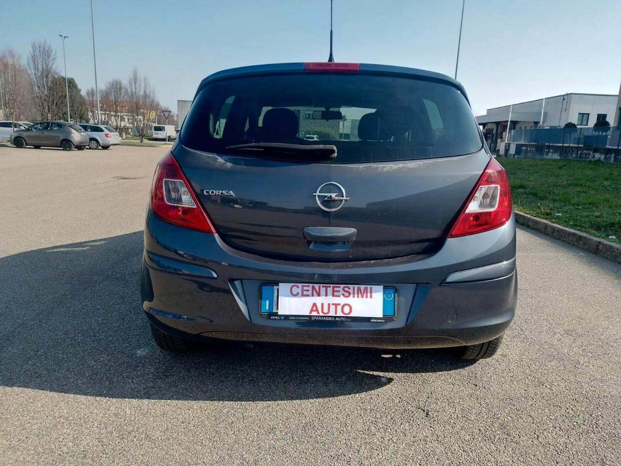 Opel Corsa 1.2 80CV 5 porte GPL-TECH Club