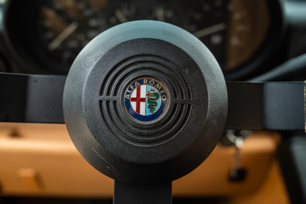 Alfa Romeo Spider DUETTO - RDS01431