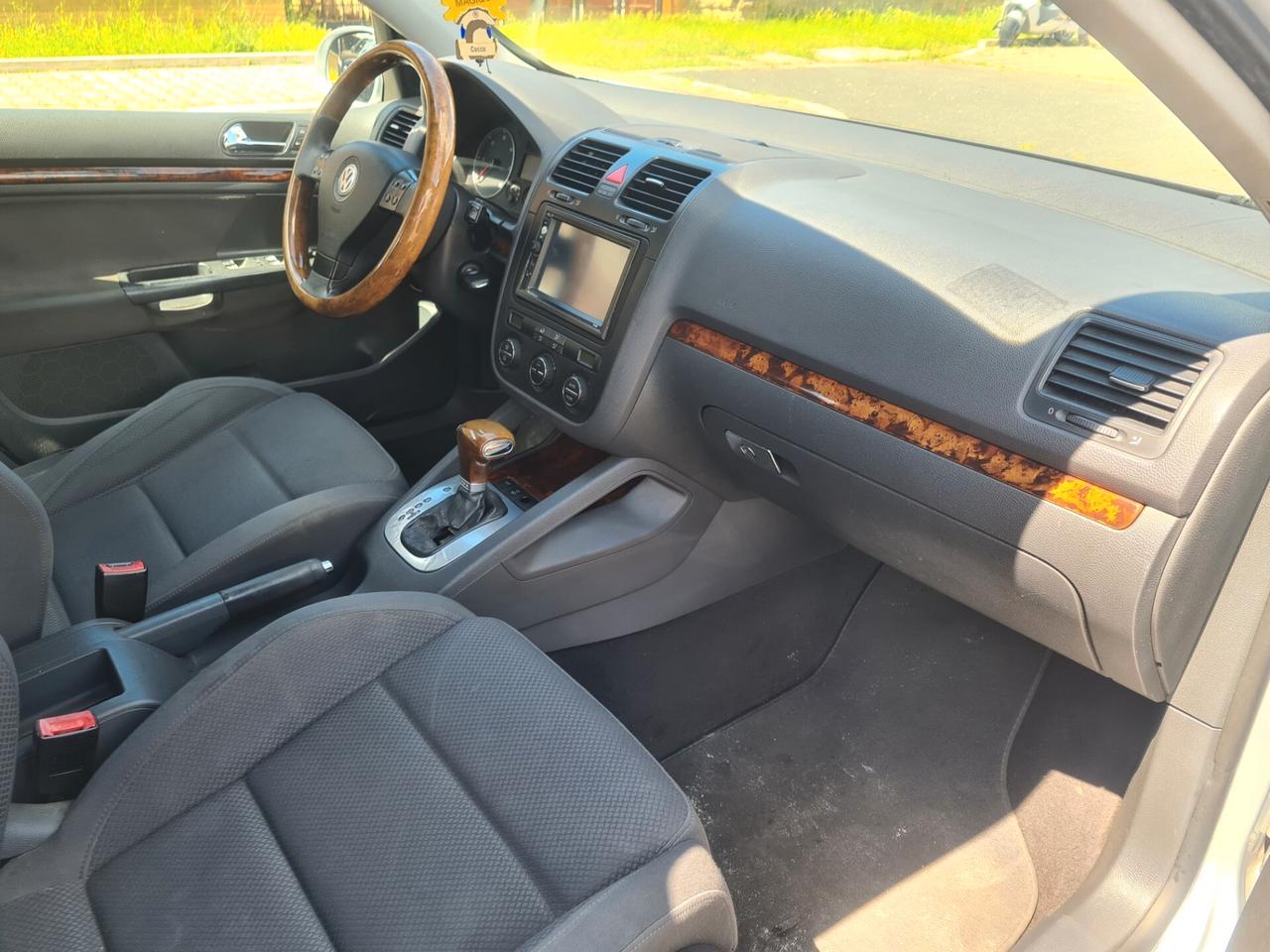 Volkswagen Golf 2.0 16V TDI 5p. Comfortline
