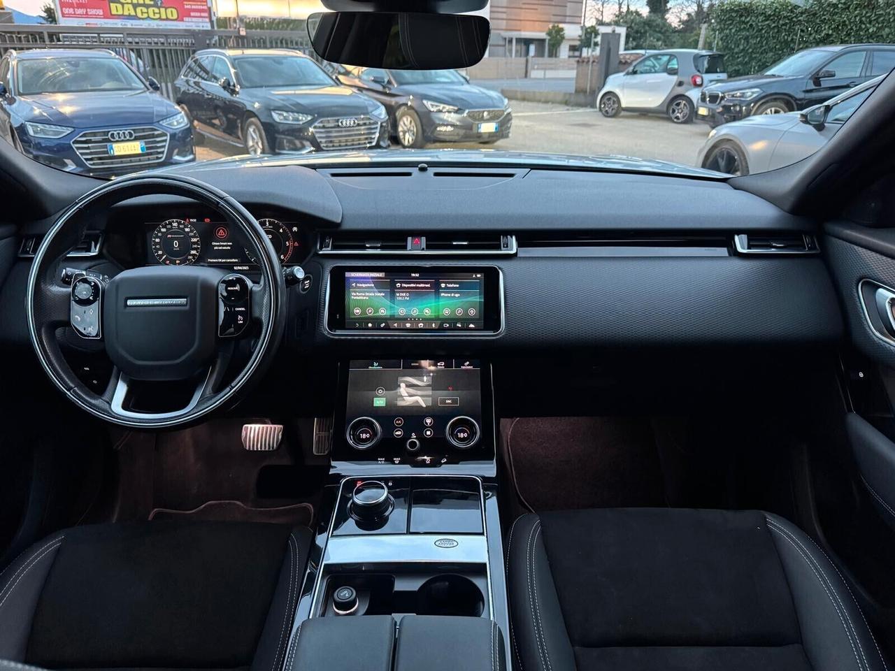 Land Rover Range Rover Velar Range Rover Velar 3.0 V6 SD6 300 CV R-Dynamic HSE