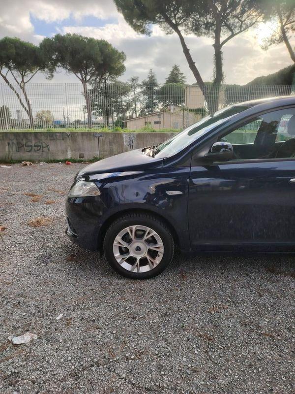 Lancia Ypsilon Ypsilon 1.3 MJT 16V 95 CV 5 porte S&S Silver