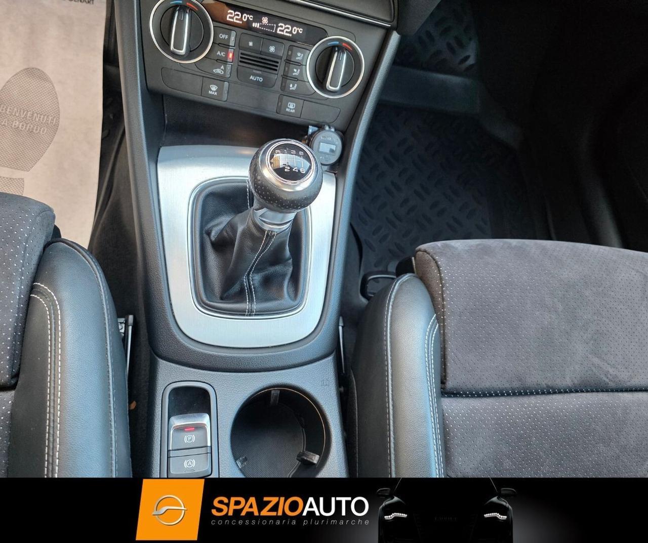 Audi Q3 1.5 TFSI 150cv 6M *S-LINE* FULL