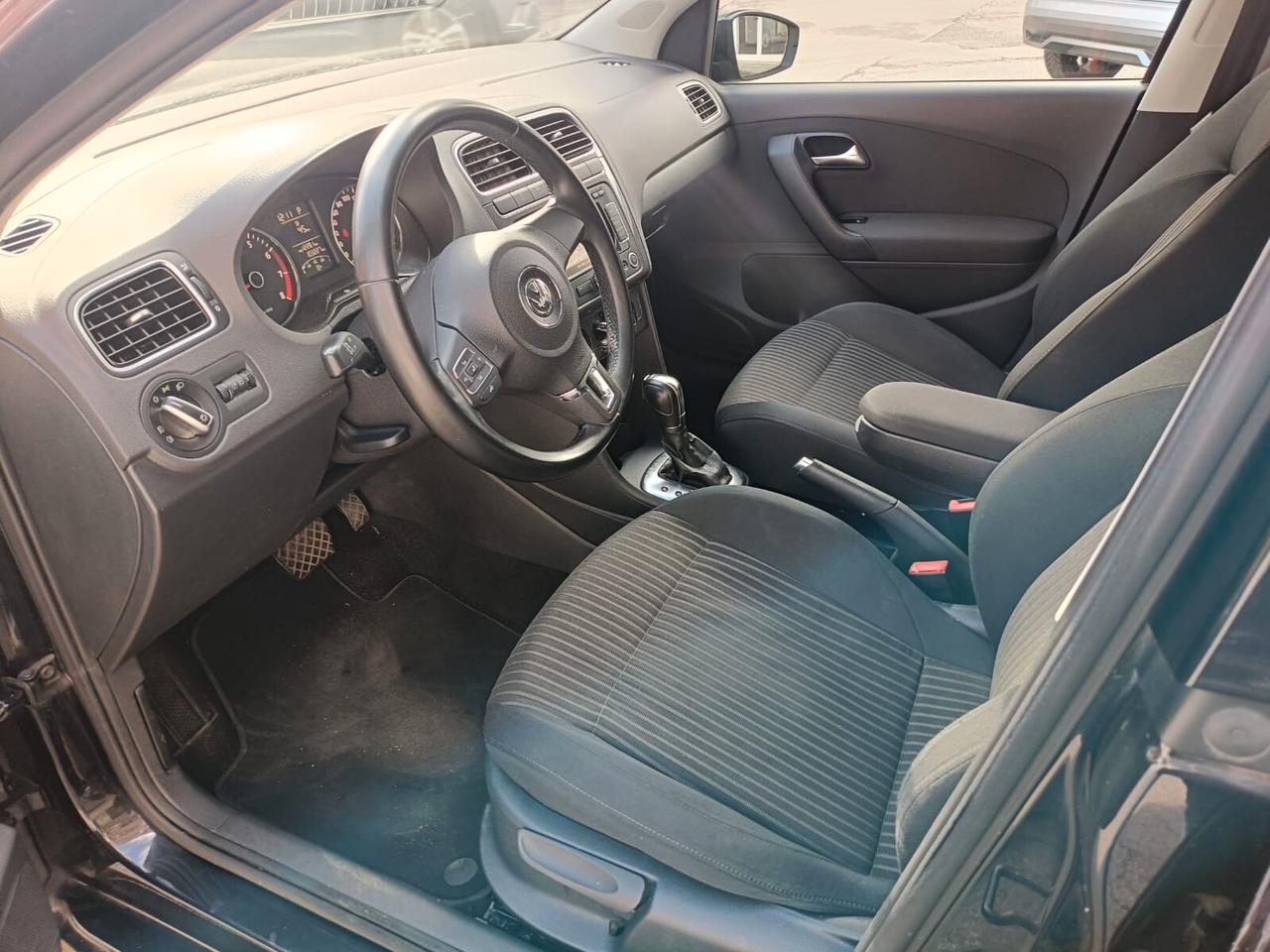 Volkswagen Polo 1.4 DSG 5 porte Highline