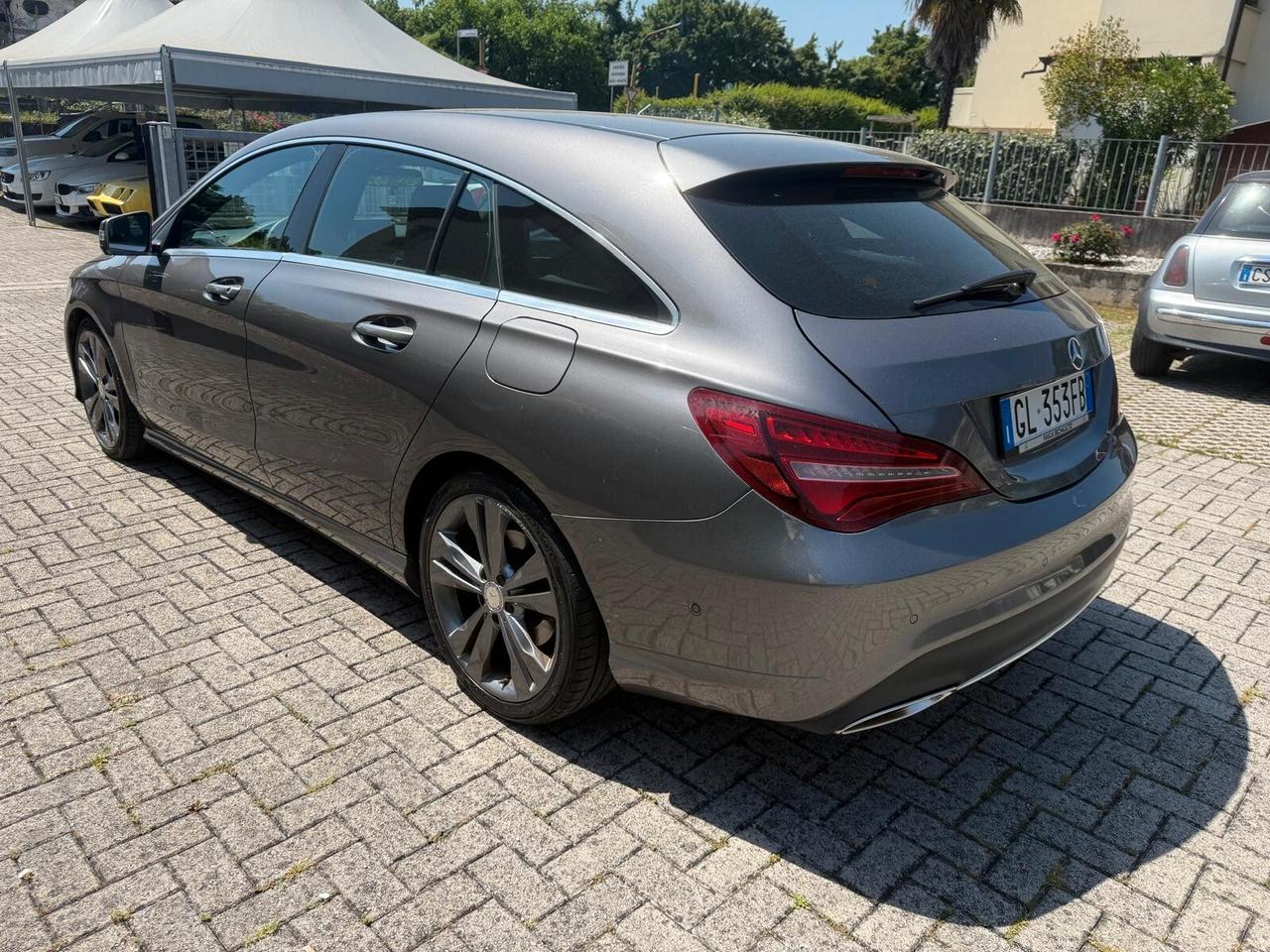 Mercedes-benz CLA 180 d Premium