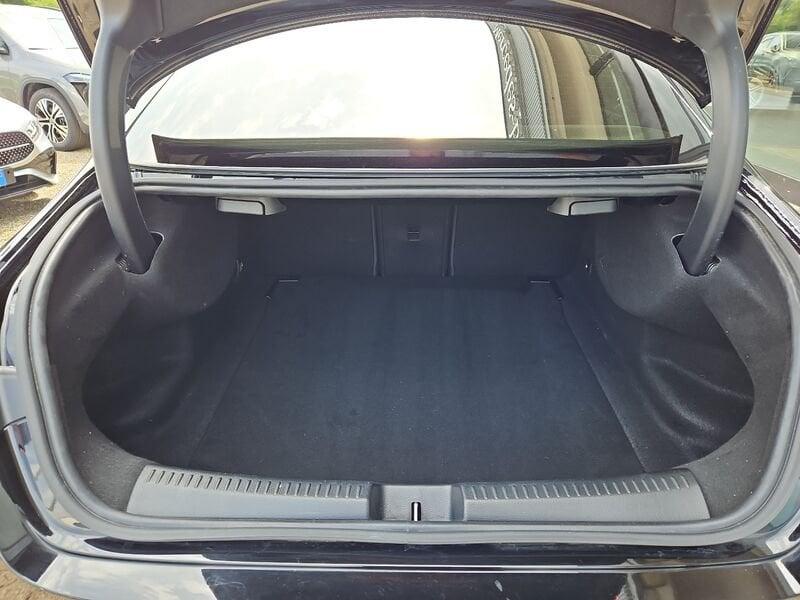 Mercedes-Benz CLA Coupé CLA 180 d Automatic Premium NIGHT-PACK