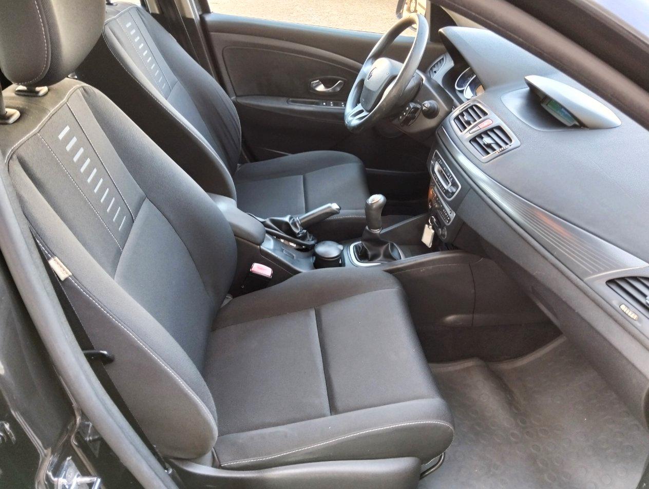 Renault Megane 5 Porte Megane 1.5 dci Confort 90cv