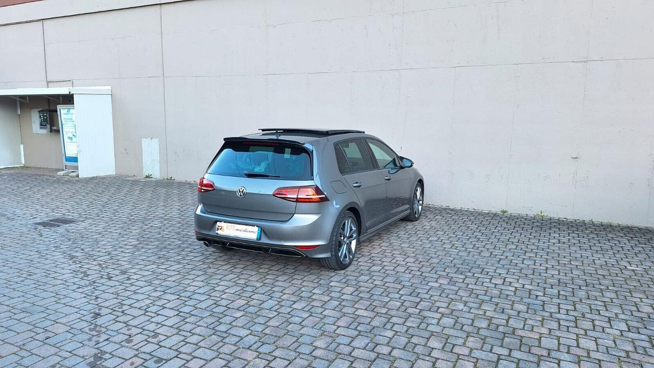 Volkswagen Golf 7 1.6 DSG R-LINE tetto ACC Keyless LED