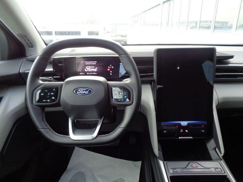 Ford Explorer-E Explorer-E Standard Range Style 170 CV