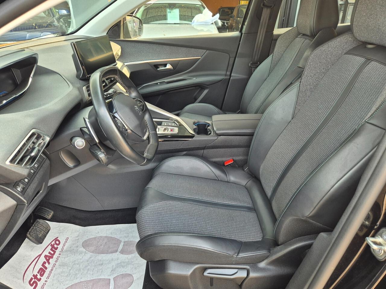 Peugeot 3008 Hybrid 225 e-EAT8 Allure Pack