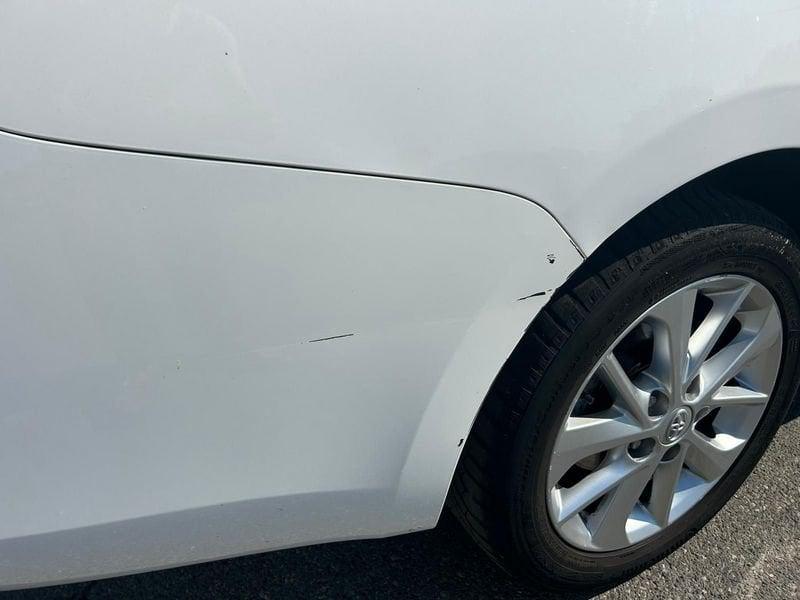 Toyota Auris 1.4 D-4D Lounge