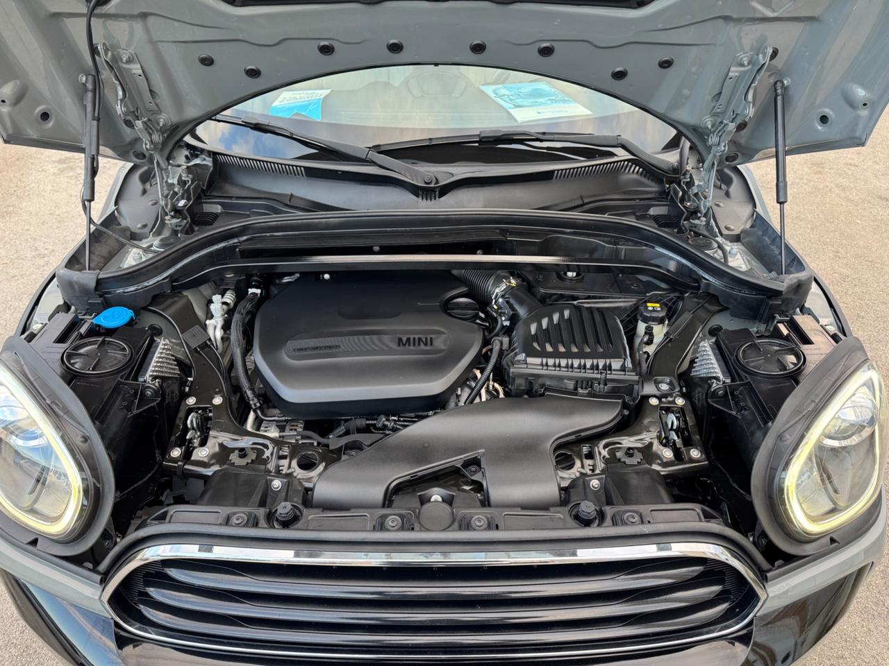 Mini Countryman 2.0 Cooper D NAVI/PELLE FARI LED