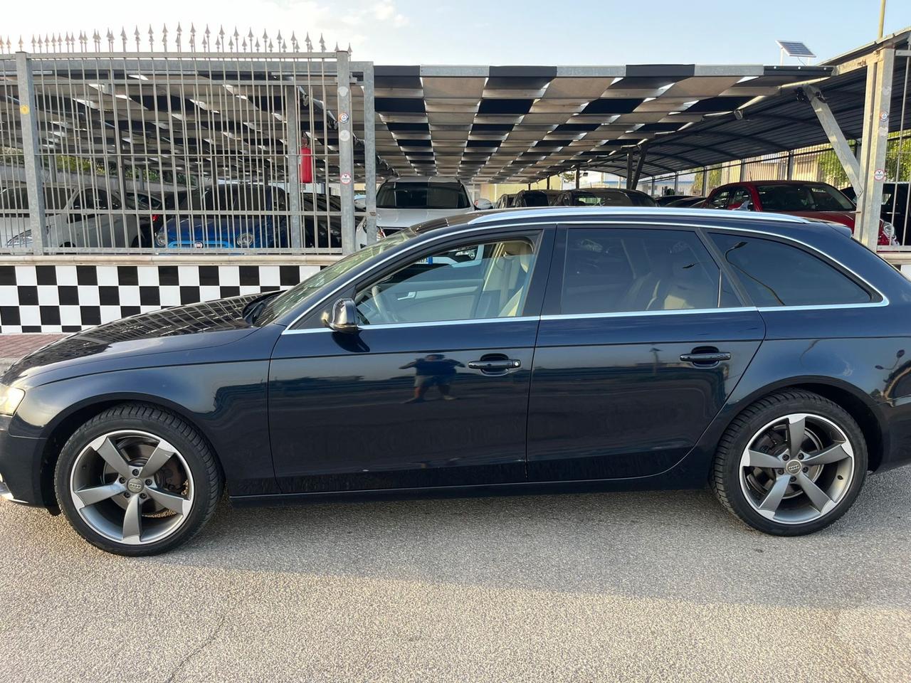 Audi A4 Avant 2.0 TDI 120 CV Advanced - 2011
