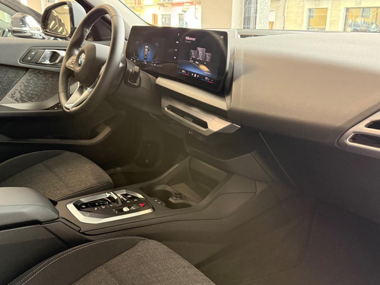 Bmw 120 48V 5p. BUSINESS