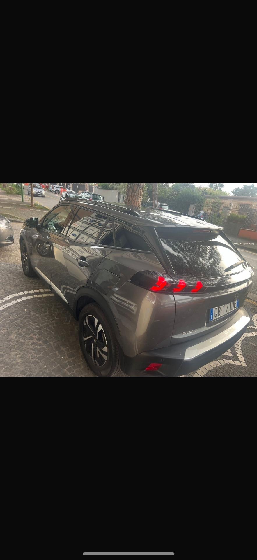 Peugeot 2008 PureTech 100 S&S Allure