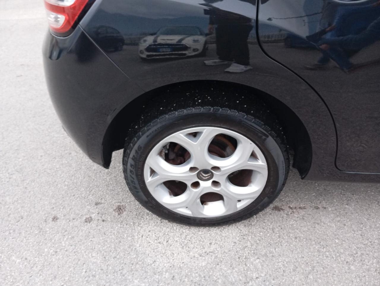 C3 1.6 e-HDi 110 airdream Exclusive