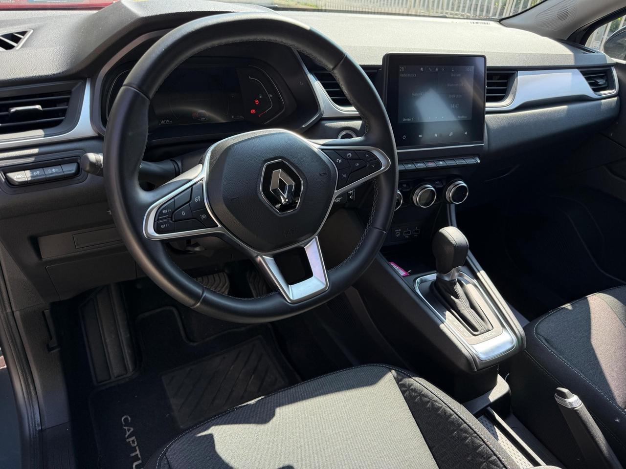 Renault Captur Hybrid *SOLO 18000KM