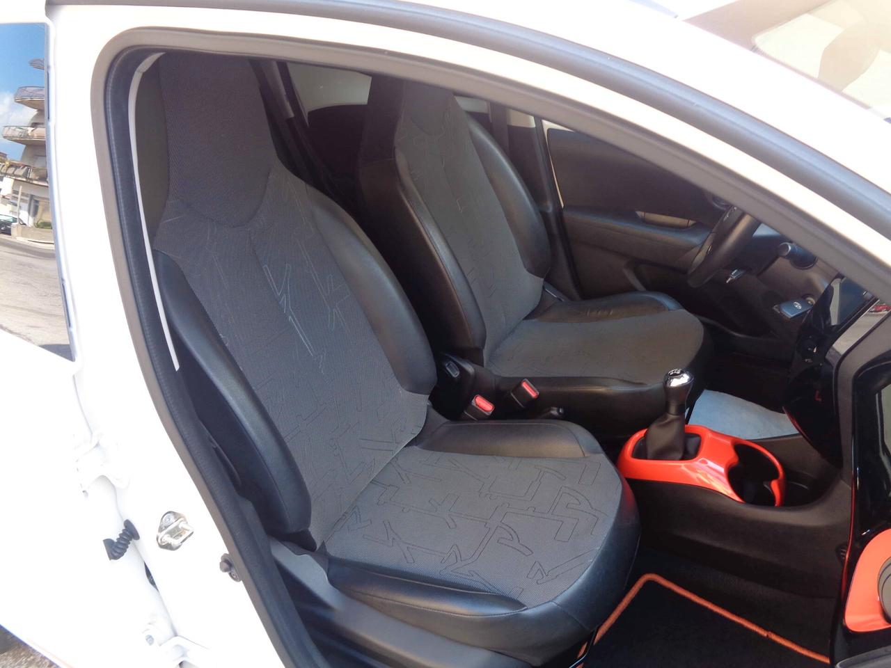 Toyota Aygo Connect 1.0 VVT-i 72 CV x-wave (Finanziabile)