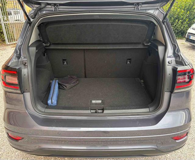 VOLKSWAGEN T-Cross 1.0 TSI Sport