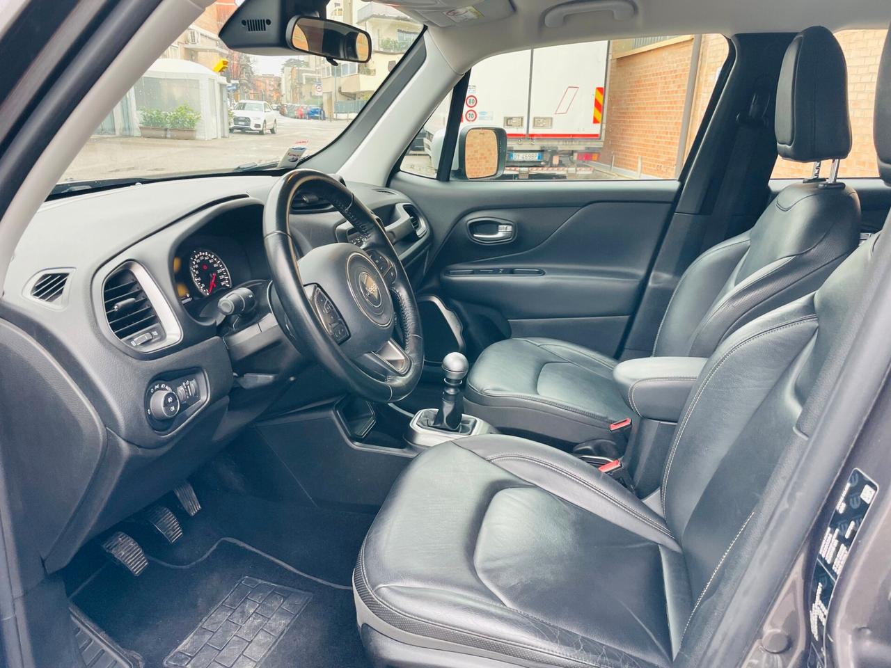 Jeep Renegade 1.6 Mjt 120 CV Limited- UNICO PROPRIETARIO- PARI AL NUOVO