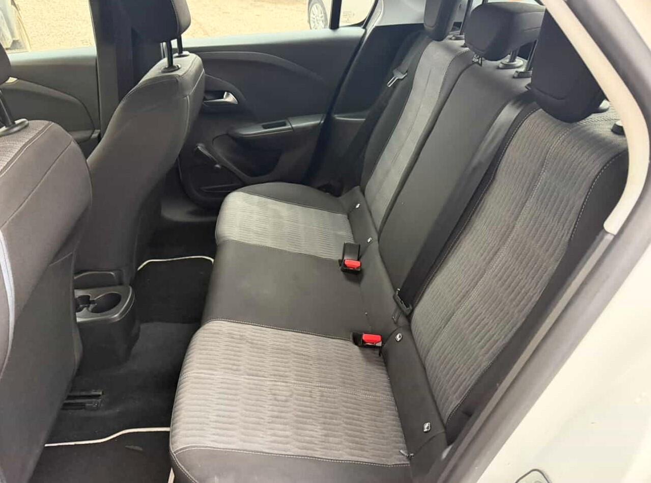 Opel Corsa 1.2 Edition ok neopatentati