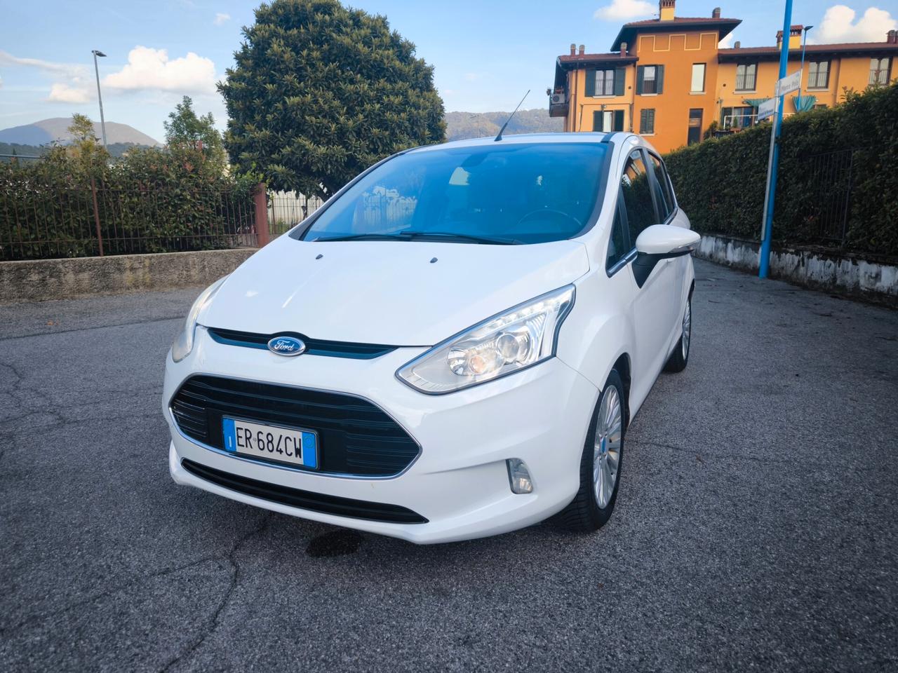 FORD B-MAX 1,6 TDCI TITANIUM – KM 128000 -OK NEOPATENTATI
