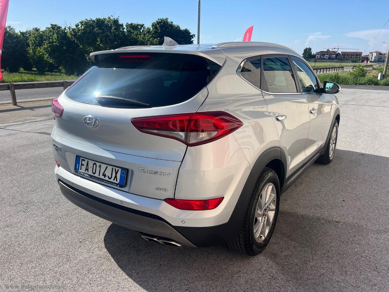 HYUNDAI Tucson 2.0 CRDi 4WD XPossible SOLO KM.101000 TAGLIANDATI