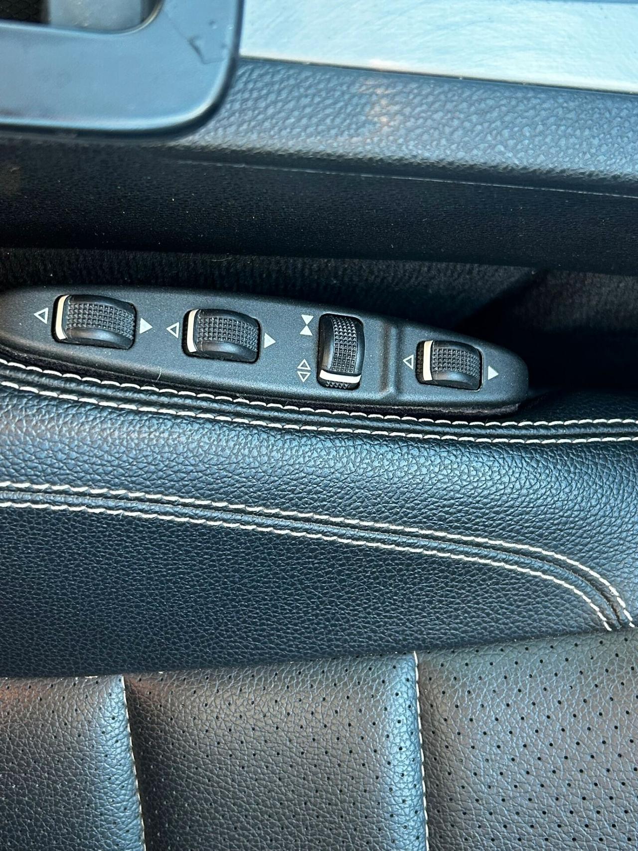 Mercedes-benz E 350 220 CDI BlueEFFICIENCY Avantgarde