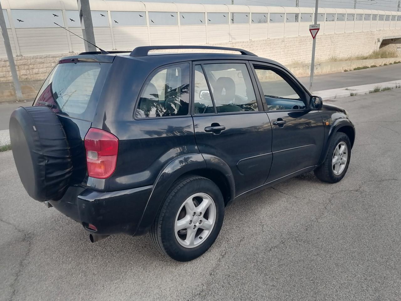 Toyota RAV 4 RAV4 2.0 Tdi D-4D 4x4 cat 5 porte
