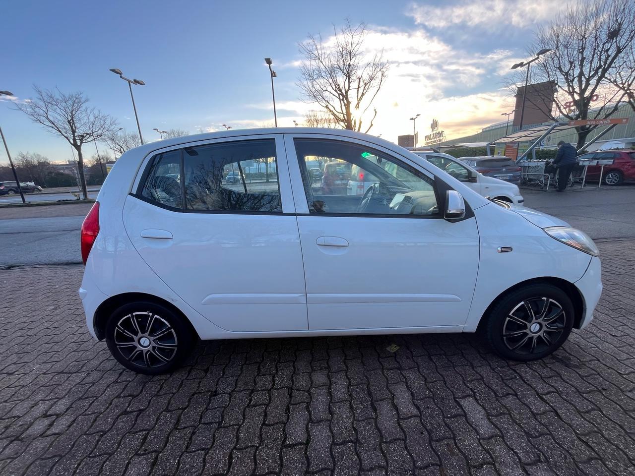 Hyundai i10 1.1 classic gpl