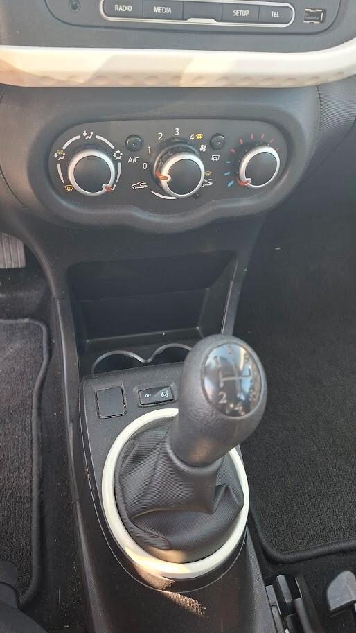 Renault Twingo SCe BENZINA 2017