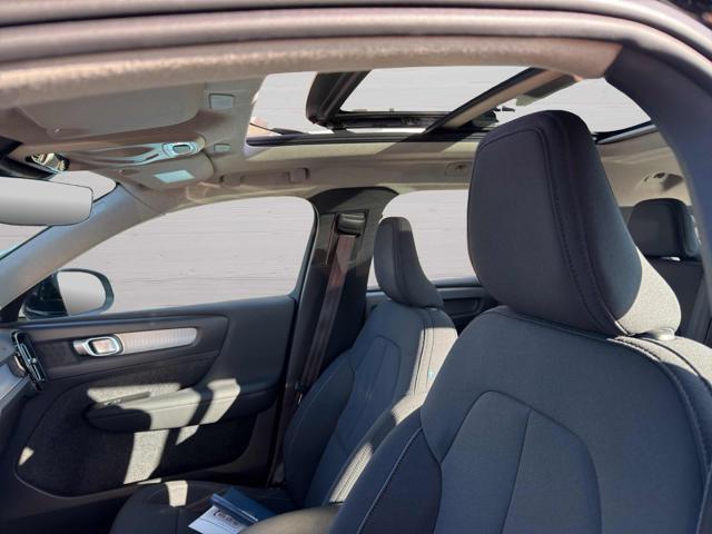 VOLVO XC40 T4 Recharge Plug-in Hybrid Inscription Exp | Tetto