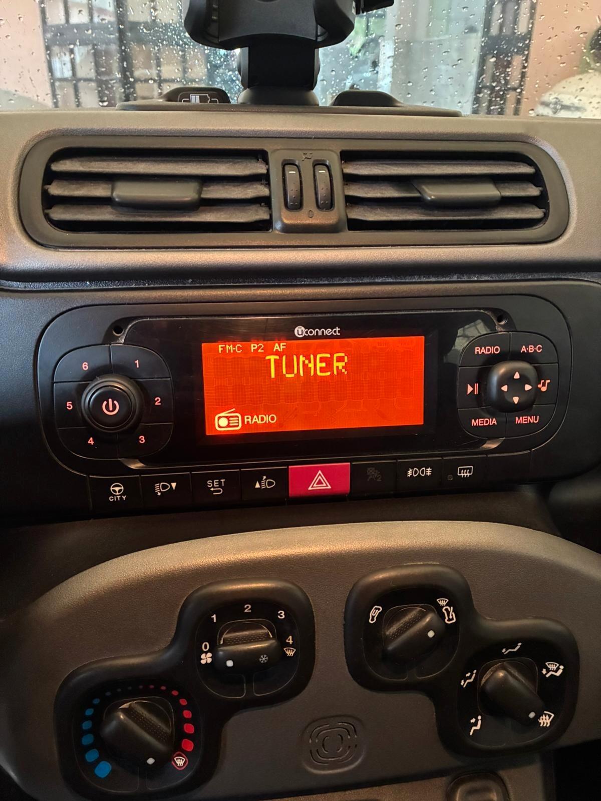 Fiat Panda 1.2 perfetta garantita-2017