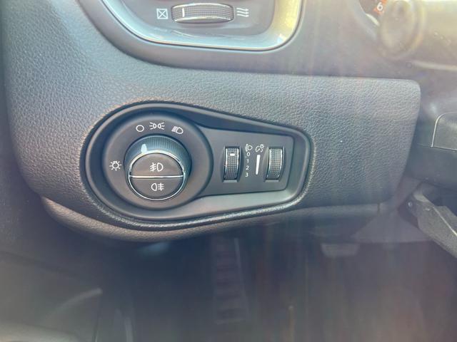 JEEP Renegade 1.6 120cv R.Lega19"-LED-Sedili Pelle