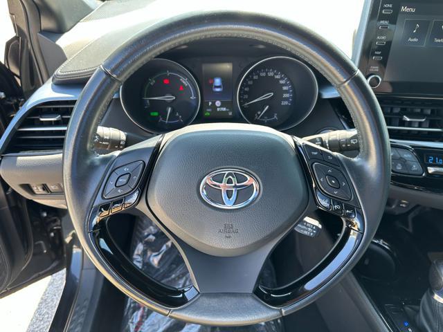 TOYOTA C-HR 1.8 Hybrid E-CVT Lounge