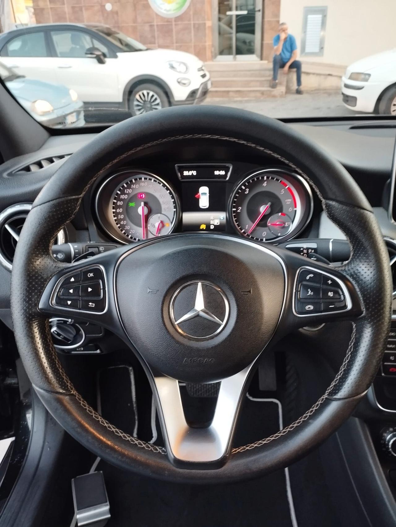 Mercedes-benz GLA 200 GLA 200 d Automatic Premium
