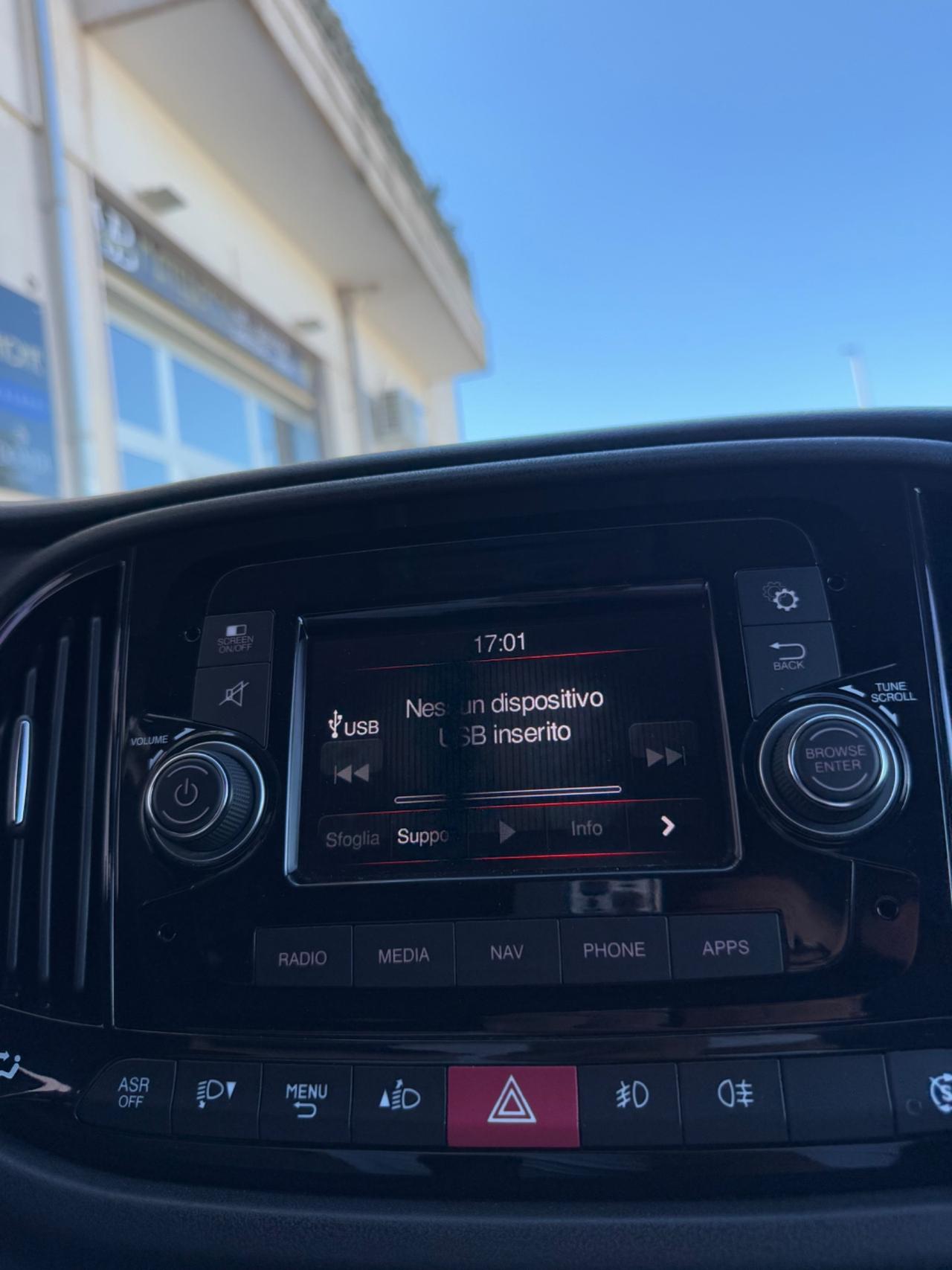 Fiat Doblo MULTIJET, 3 POSTI CON NAVIGATORE,BLUETOOTH,SCHERMO TOUCH,ANDROID AUTO