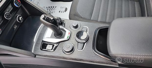 Alfa Romeo Stelvio 2.2 diesel 160 CV Super 9/2023