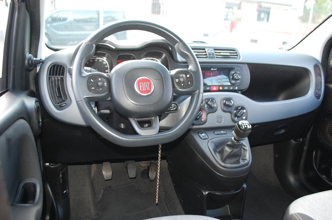 Fiat Panda 1.2 69CV Lounge S&S Uff Italy Bluetooth USB