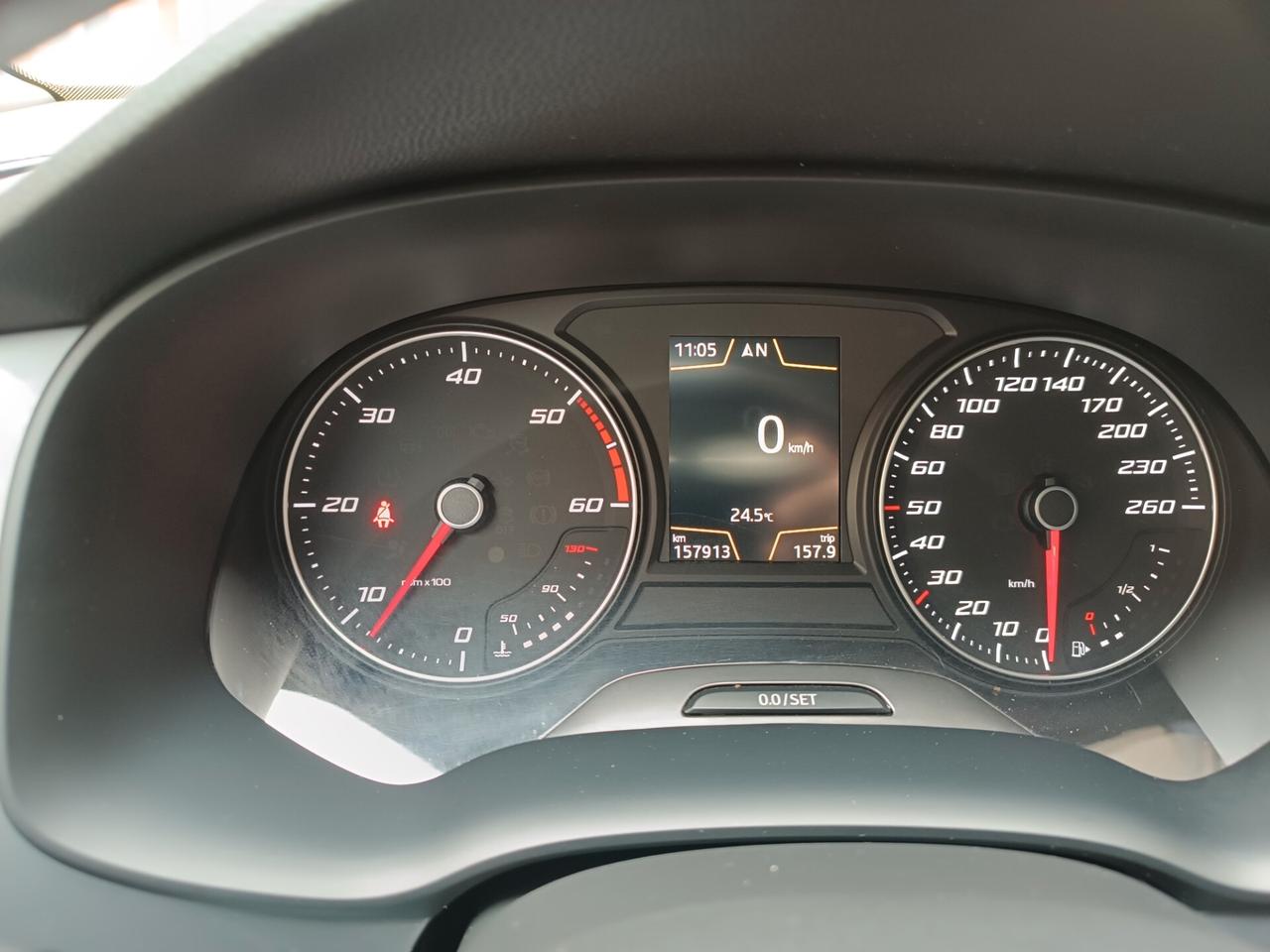 Seat Ateca 1.6 TDI 115 CV full optional navi camera
