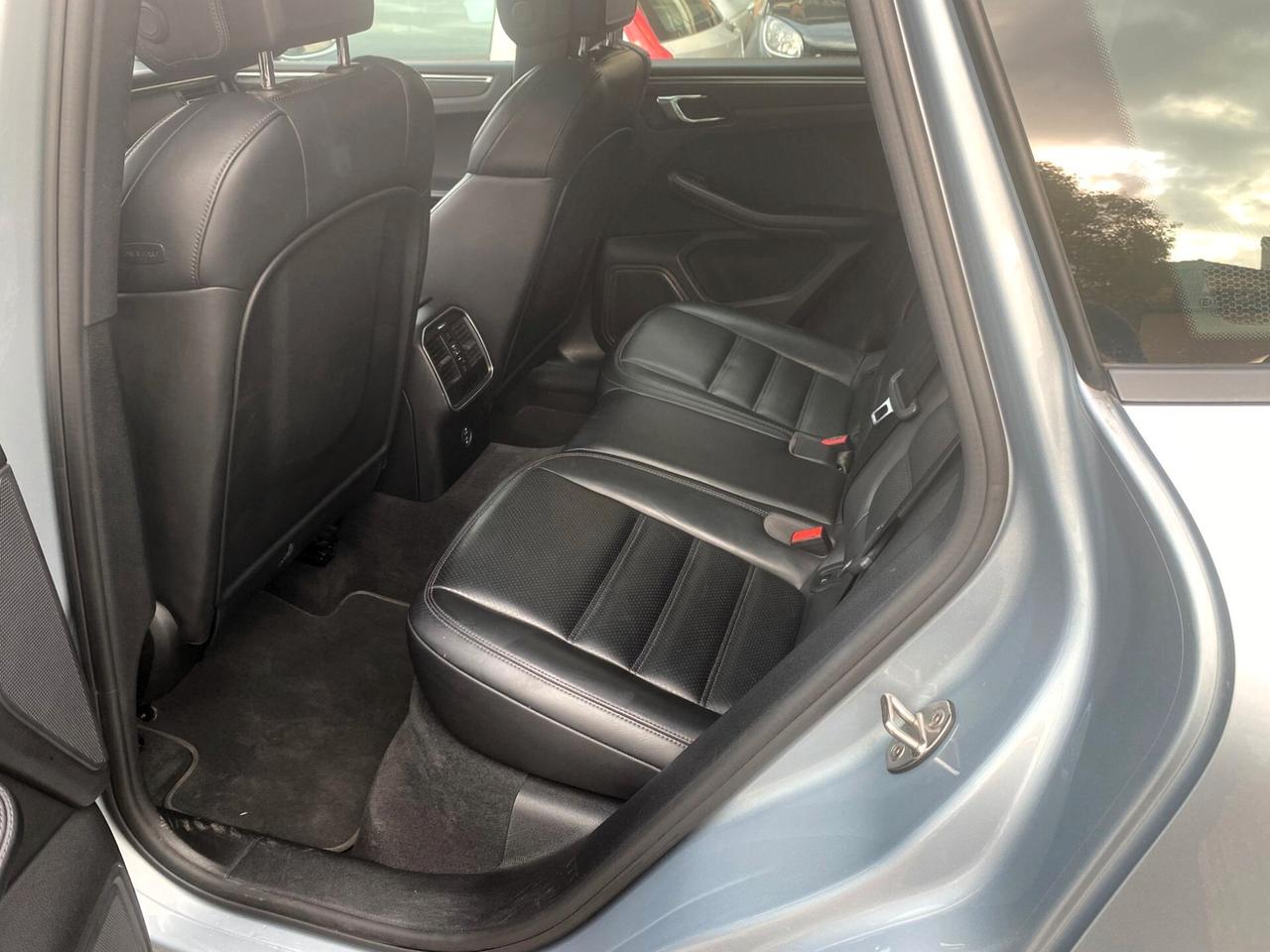 Porsche Macan 2.0