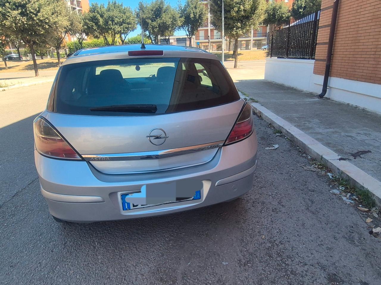 Opel Astra 1.7 CDTI 125CV 5 porte Enjoy anno 08