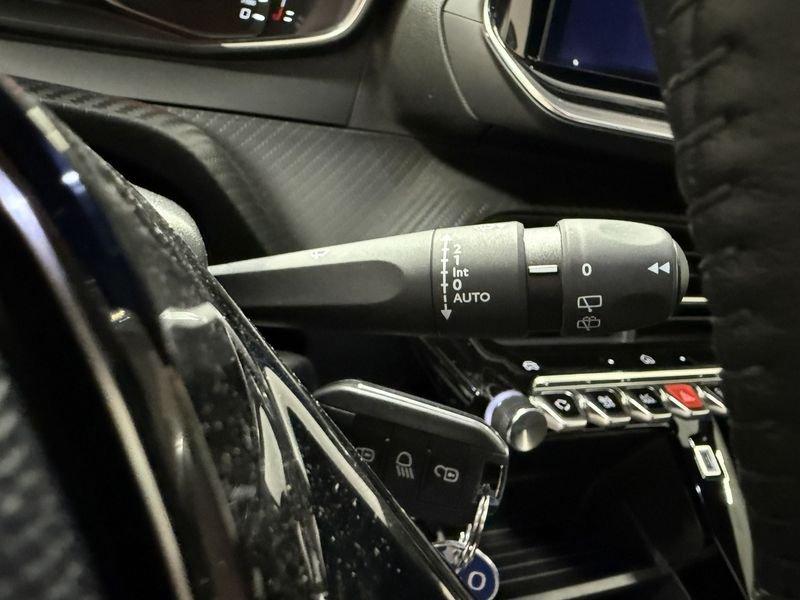 Peugeot 2008 2008 PureTech 100 S&S Active