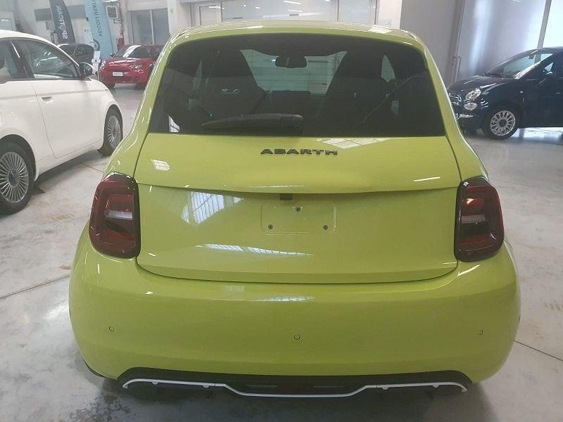 Abarth 500e 500e